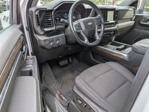 Used 2024 Chevrolet Silverado 2500 LT w/ Safety Package AWD/4WD image 12