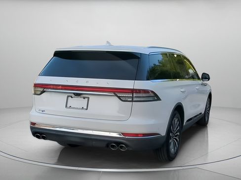 Used 2023 Lincoln Aviator Reserve w/ Equipment Group 201A RWD image 26