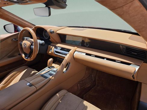 Used 2019 Lexus LC 500 Coupe w/ Performance Package RWD image 9
