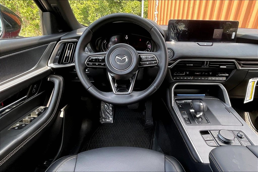 Used 2025 MAZDA CX-70 Plug-In Hybrid w/ Premium Plus AWD/4WD image 5