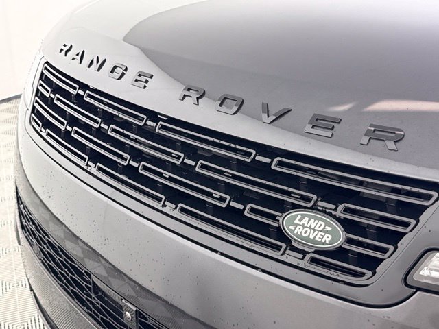 New 2027 Land Rover Range Rover Sport SE AWD/4WD image 44