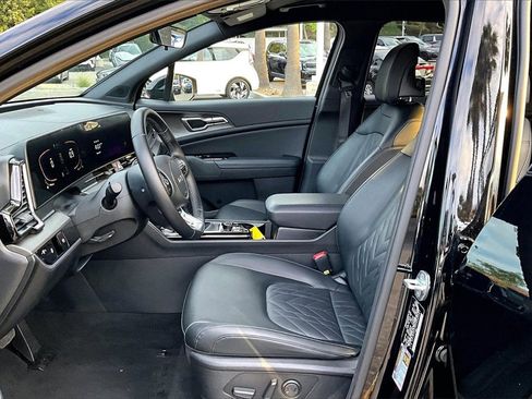 Certified 2023 Kia Sportage X-Line image 14