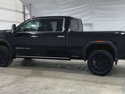 New 2026 GMC Sierra 2500 Denali w/ Denali Reserve Package AWD/4WD image 6