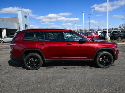 Used 2023 Jeep Grand Cherokee L Laredo