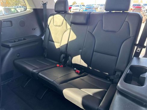 Used 2022 Kia Telluride SX image 11