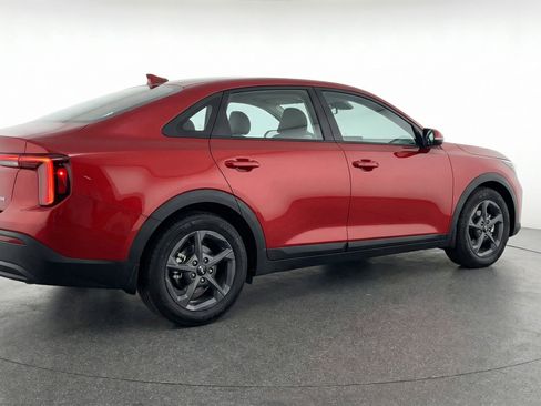 Used 2025 Kia K4 LXS FWD image 9