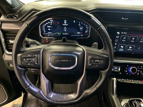 Used 2024 GMC Sierra 1500 Denali Ultimate image 18
