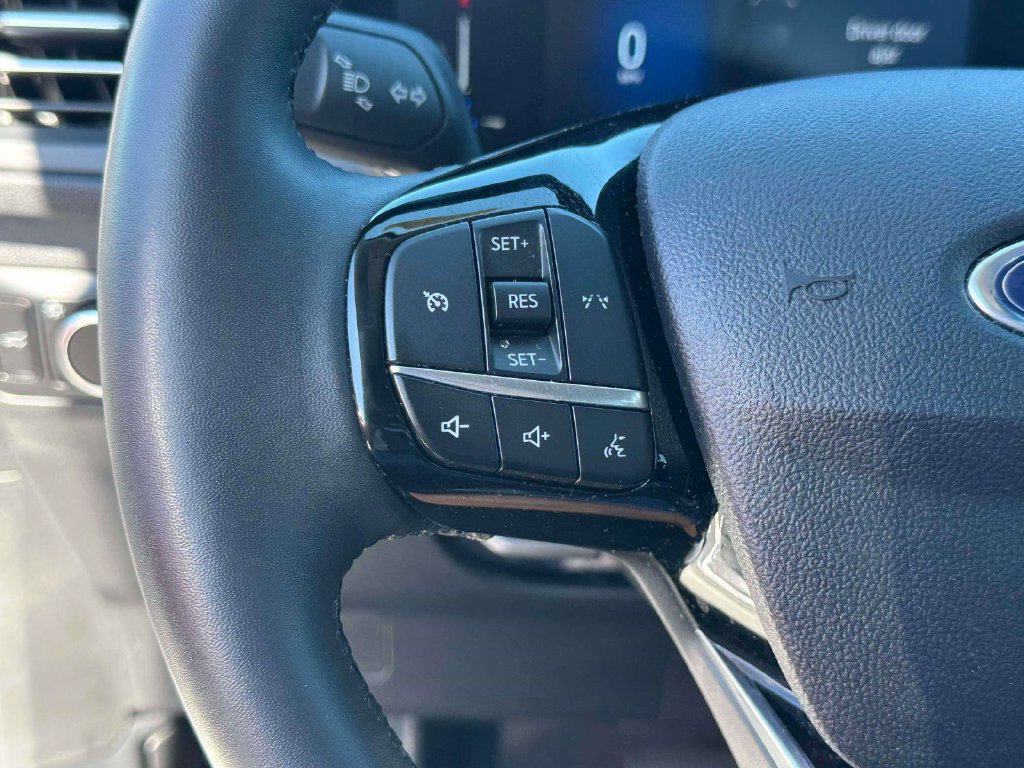 Certified 2023 Ford Escape Active AWD/4WD image 21