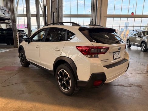 Used 2021 Subaru Crosstrek 2.0i AWD/4WD image 5