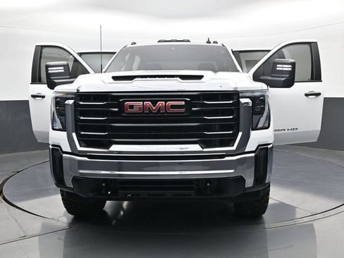 Used 2025 GMC Sierra 2500 Pro AWD/4WD image 31