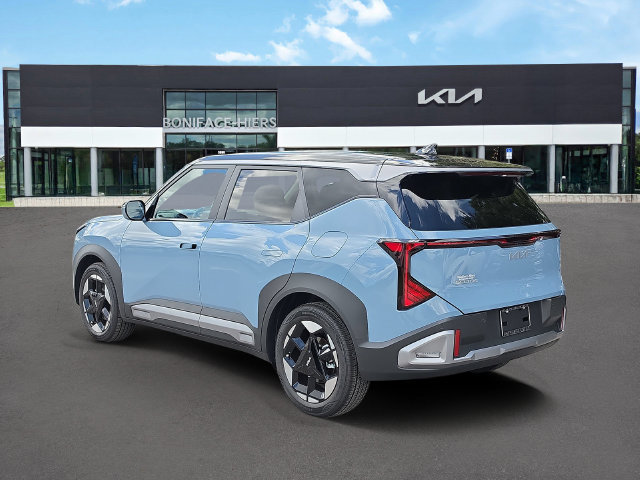 Certified 2027 Kia Seltos S FWD image 3