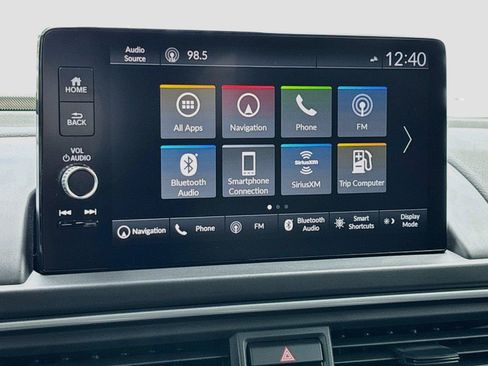 Certified 2025 Honda Pilot Black Edition image 17