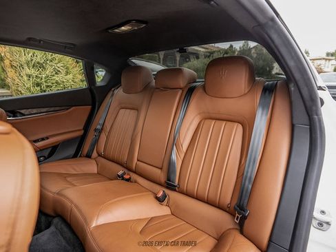 Used 2023 Maserati Quattroporte GT RWD image 33