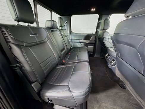Used 2024 Ford F150 Platinum image 28
