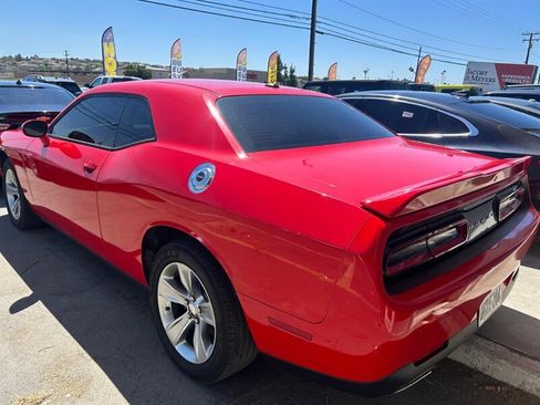 Used 2021 Dodge Challenger SXT RWD image 8