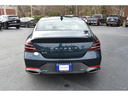 Used 2025 Genesis G70 2.5T image 4