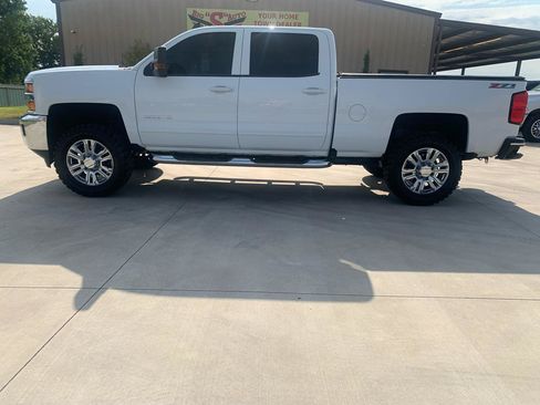 Used 2017 Chevrolet Silverado 2500 LT w/ All Star Edition AWD/4WD image 5