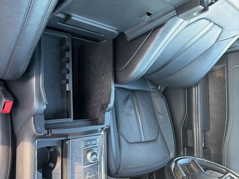 Used 2020 Ford Expedition Max Limited w/ Special Edition Package image 38