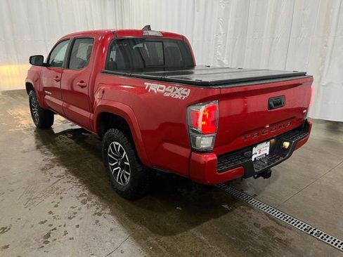 Certified 2022 Toyota Tacoma TRD Sport image 6