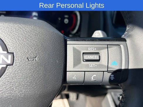 Used 2025 Nissan Rogue SL w/ SL Premium Package image 21