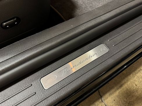 Used 2002 Ford Thunderbird image 47