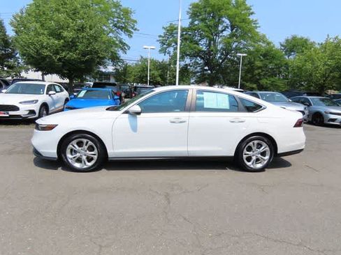 Certified 2023 Honda Accord LX image 3
