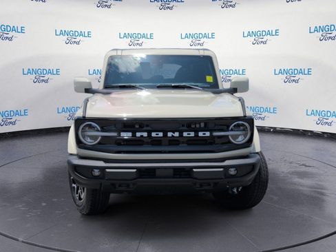 New 2026 Ford Bronco Outer Banks AWD/4WD image 12