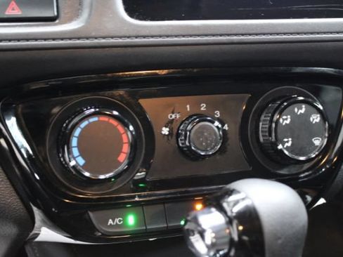 Used 2017 Honda HR-V LX image 16