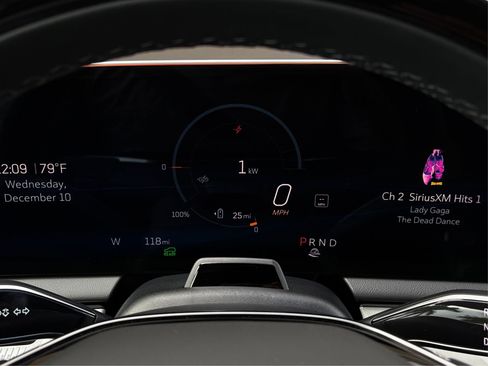 New 2025 Cadillac Optiq Sport 1 w/ LPO, Floor Liner Package image 18