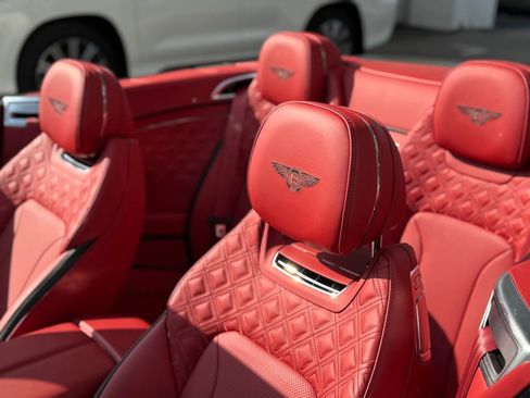 Used 2022 Bentley Continental GT Speed image 18