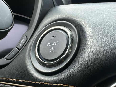 Certified 2025 MAZDA CX-70 Plug-In Hybrid w/ Premium Plus image 26