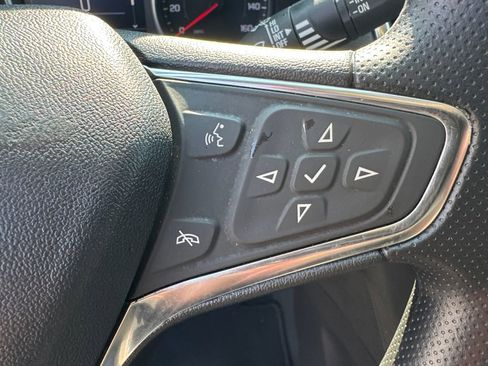 Used 2021 Chevrolet Equinox LT AWD/4WD image 26