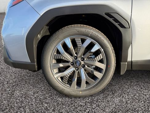 Used 2025 Subaru Forester Touring w/ Protection Package image 14