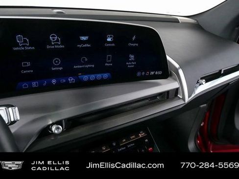 Certified 2026 Cadillac Vistiq Sport image 14