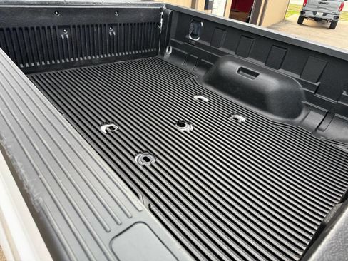 Used 2015 Ford F350 Lariat w/ Lariat Interior Package image 35