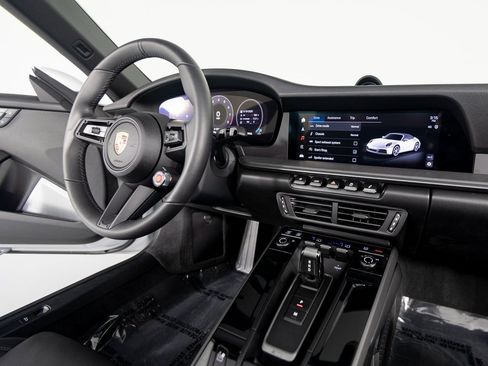 Certified 2025 Porsche 911 Carrera image 29