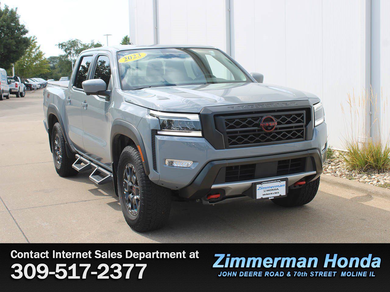 Used 2023 Nissan Frontier PRO-4X w/ Pro-4X Premium Package AWD/4WD image 3