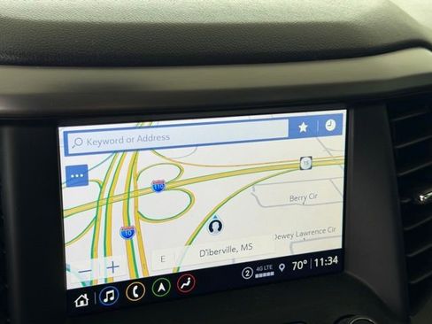 Used 2022 GMC Acadia AT4 image 26