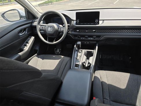 Used 2024 Honda Accord EX image 23