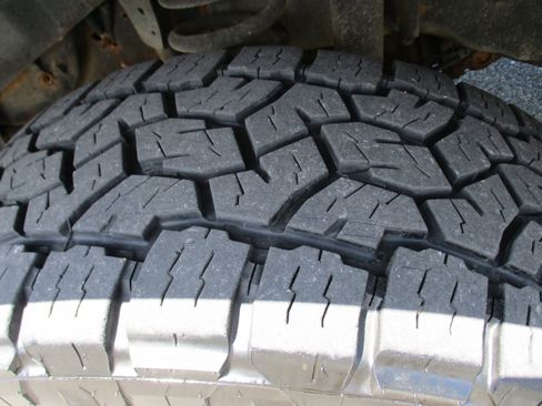 Used 2021 RAM 2500 Laramie AWD/4WD image 10