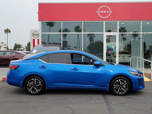 Used 2024 Nissan Sentra SV w/ All-Weather Package FWD image 31