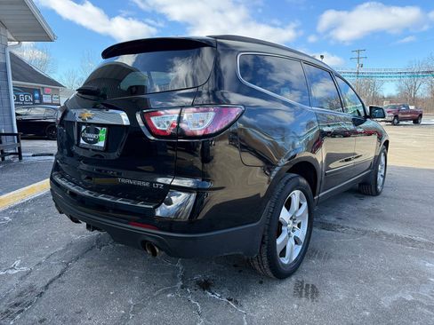 Used 2016 Chevrolet Traverse LTZ image 3