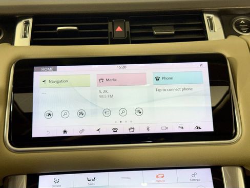 Used 2019 Land Rover Range Rover Sport HSE image 17