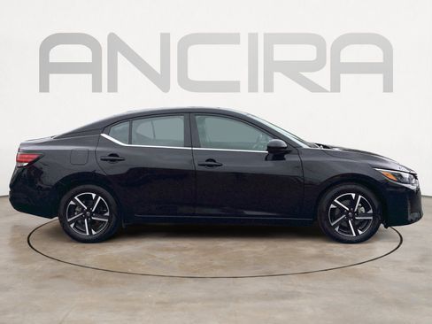 Used 2024 Nissan Sentra SV FWD image 15