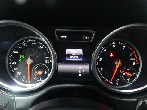 Used 2017 Mercedes-Benz GLS 550 4MATIC image 34