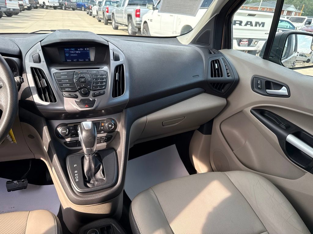 Used 2014 Ford Transit Connect XLT FWD image 10
