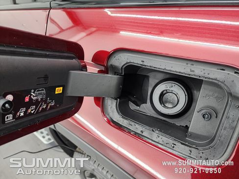 New 2025 Jeep Grand Cherokee Limited w/ Black Appearance Package image 36