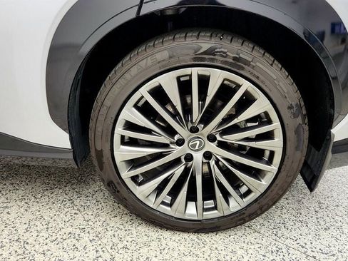 Used 2023 Lexus RZ 450e Premium w/ Accessory Package (A2) AWD/4WD image 9