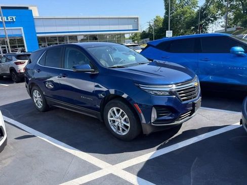 Used 2023 Chevrolet Equinox LT FWD image 4