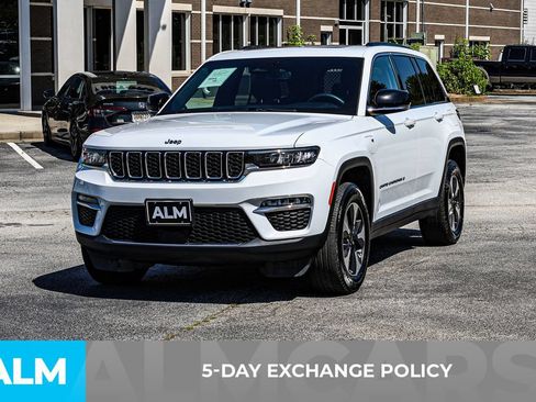 Used 2024 Jeep Grand Cherokee Limited 4xe AWD/4WD image 4